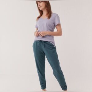 NWT Pact 100% Organic Cotton Orchid Petal V Neck Softspun Tee Shirt